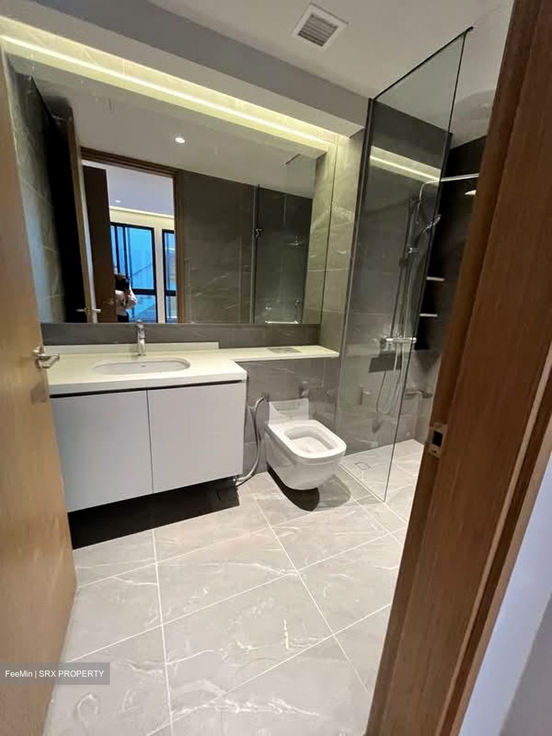 Ji Xiang Court (D15), Terrace #563508531